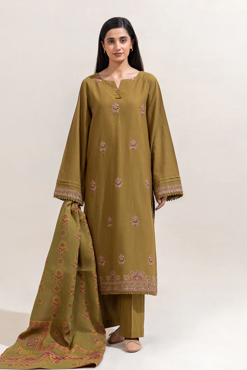 3 PIECE EMBROIDERED KHADDAR SUIT-MOSS FERN (UNSTITCHED) - Image 3