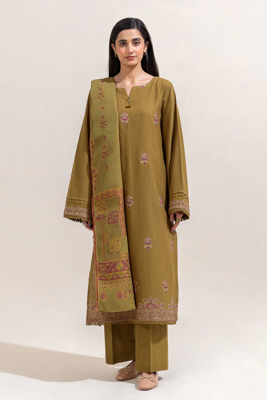 3 PIECE EMBROIDERED KHADDAR SUIT-MOSS FERN (UNSTITCHED) - Image 5
