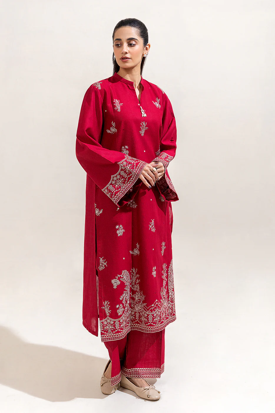 2 PIECE EMBROIDERED KHADDAR SUIT-SCARLET SKY (UNSTITCHED) - Image 4