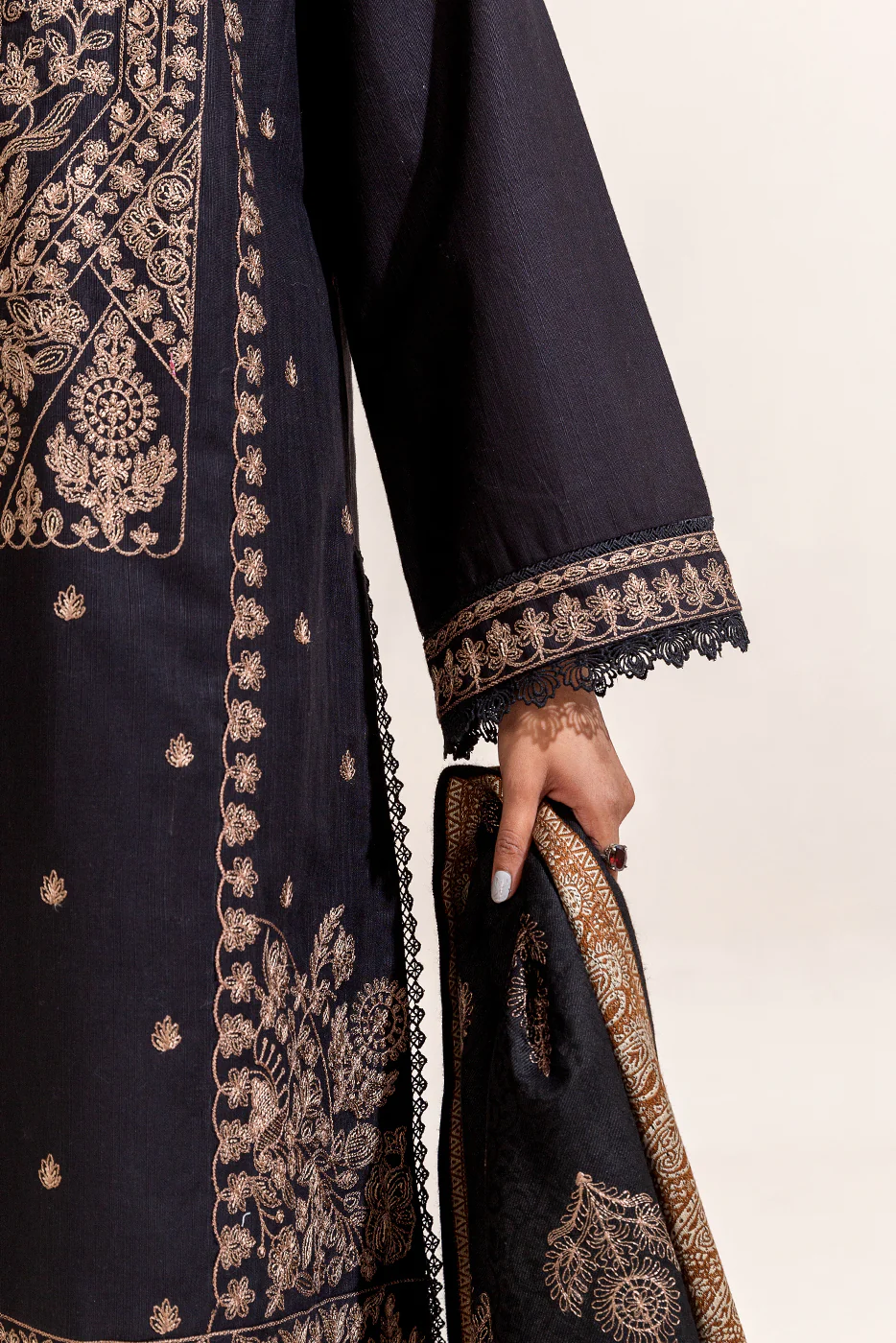3 PIECE EMBROIDERED KHADDAR SUIT-RAVEN GOLD (UNSTITCHED) - Image 3