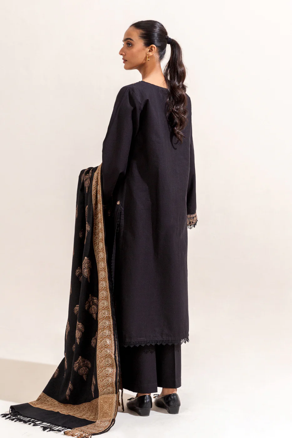 3 PIECE EMBROIDERED KHADDAR SUIT-RAVEN GOLD (UNSTITCHED) - Image 6