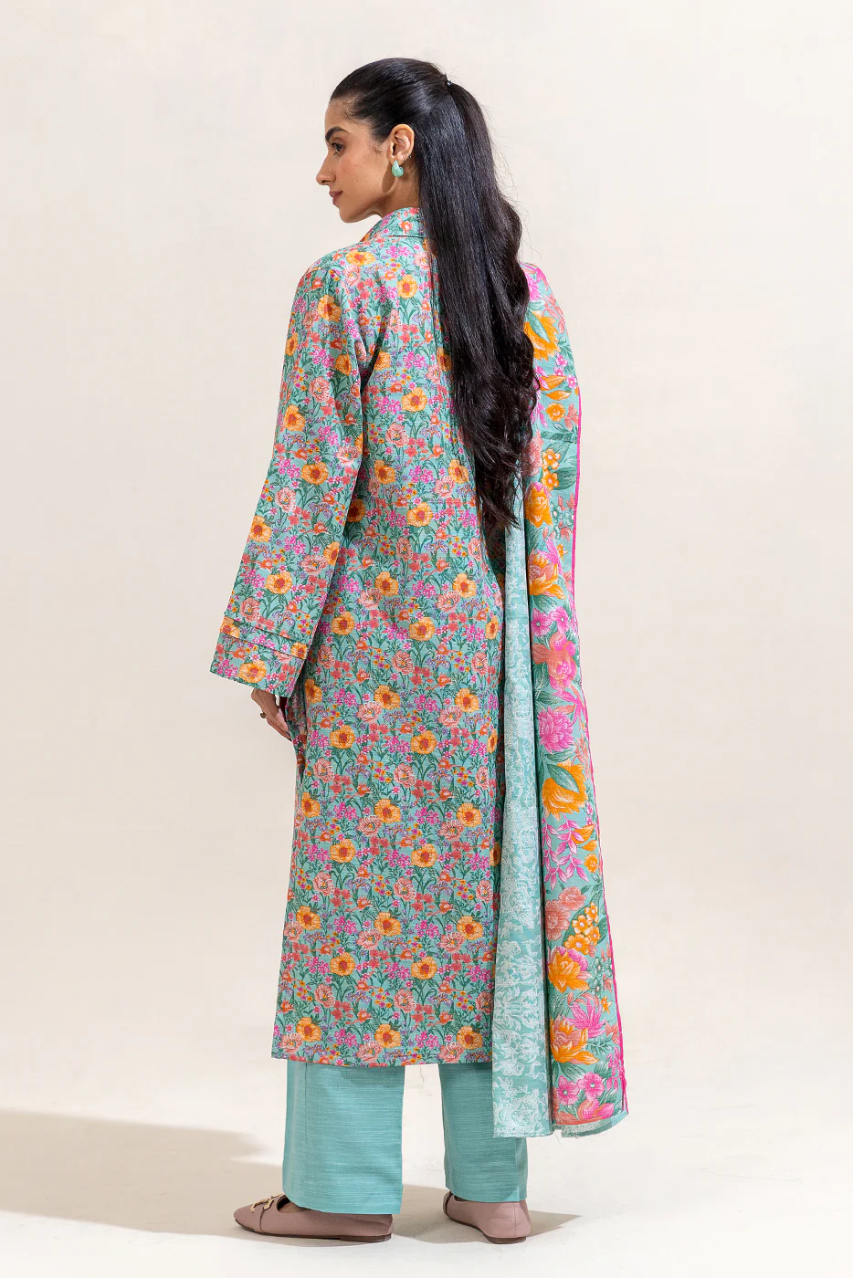 2 PIECE PRINTED KHADDAR SUIT-AQUA BLOOM (UNSTITCHED) - Image 2