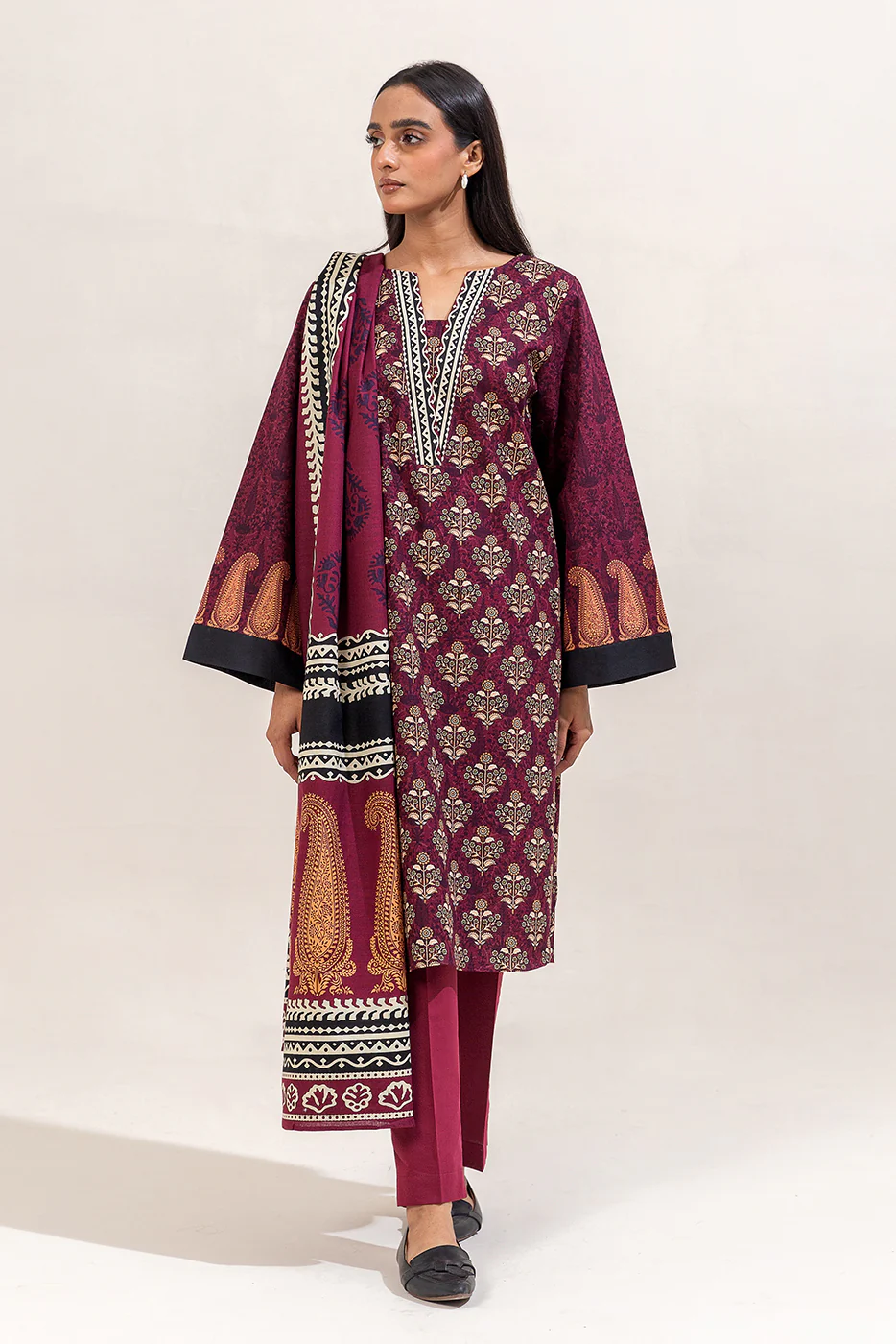 3 PIECE PRINTED KHADDAR SUIT-DEEP BERRY (UNSTITCHED) - Image 2