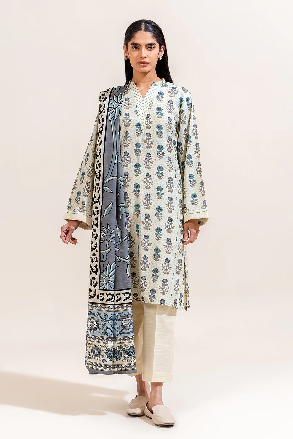 3 PIECE PRINTED KHADDAR SUIT-DOVE GREY (UNSTITCHED) - Image 2