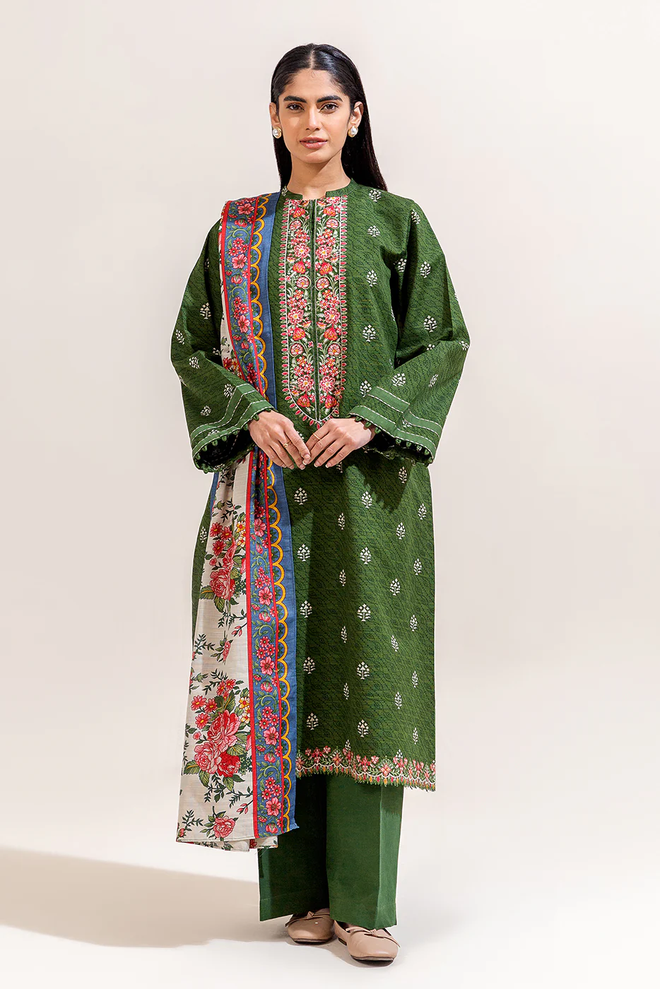 3 PIECE EMBROIDERED KHADDAR SUIT-BASIL ROUGE (UNSTITCHED) - Image 2