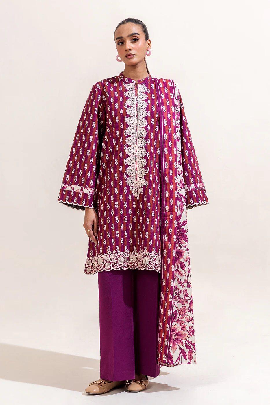 3 PIECE EMBROIDERED KHADDAR SUIT - RASPBERRY RADIANCE (UNSTITCHED) - Image 2