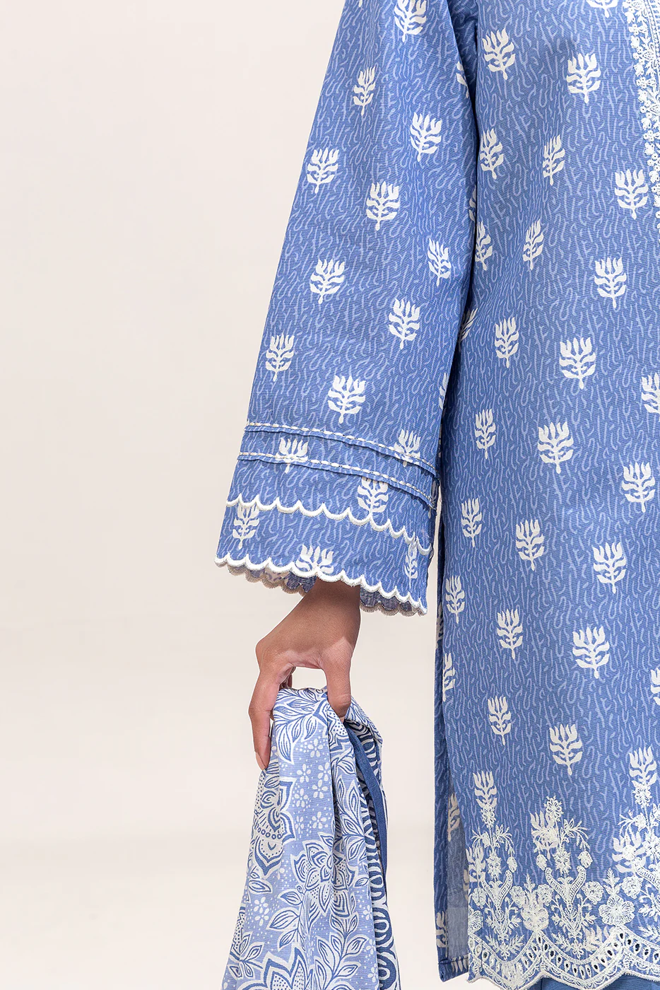 3 PIECE EMBROIDERED KHADDAR SUIT-CERULEAN MUSK (UNSTITCHED) - Image 6