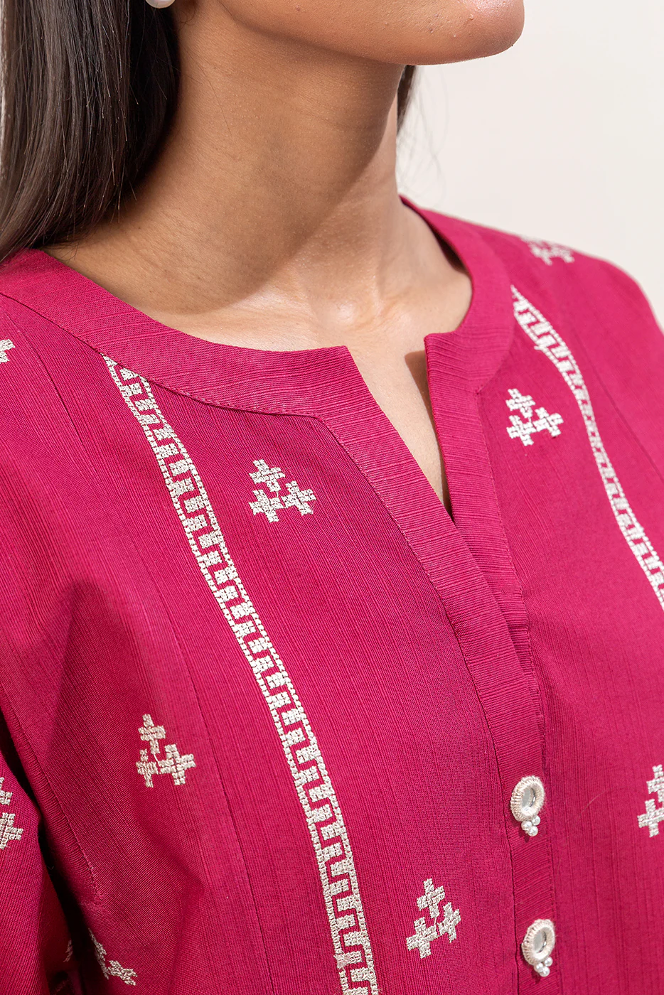 2 PIECE EMBROIDERED KHADDAR SUIT-SCARLET VERVE (UNSTITCHED) - Image 4