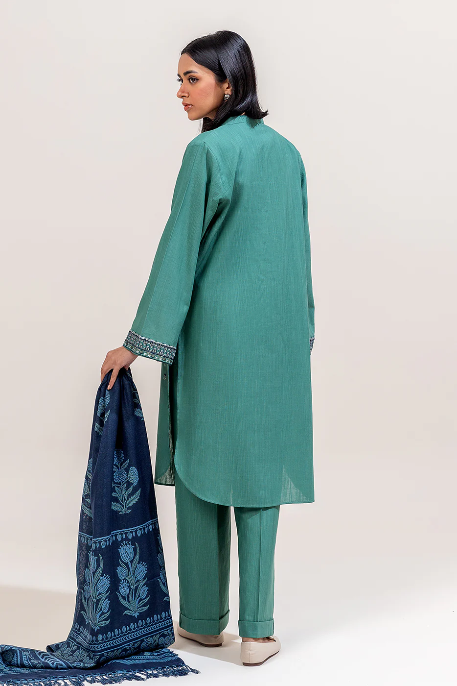 3 PIECE EMBROIDERED KHADDAR SUIT-TURKISH BLUE (UNSTITCHED) - Image 3
