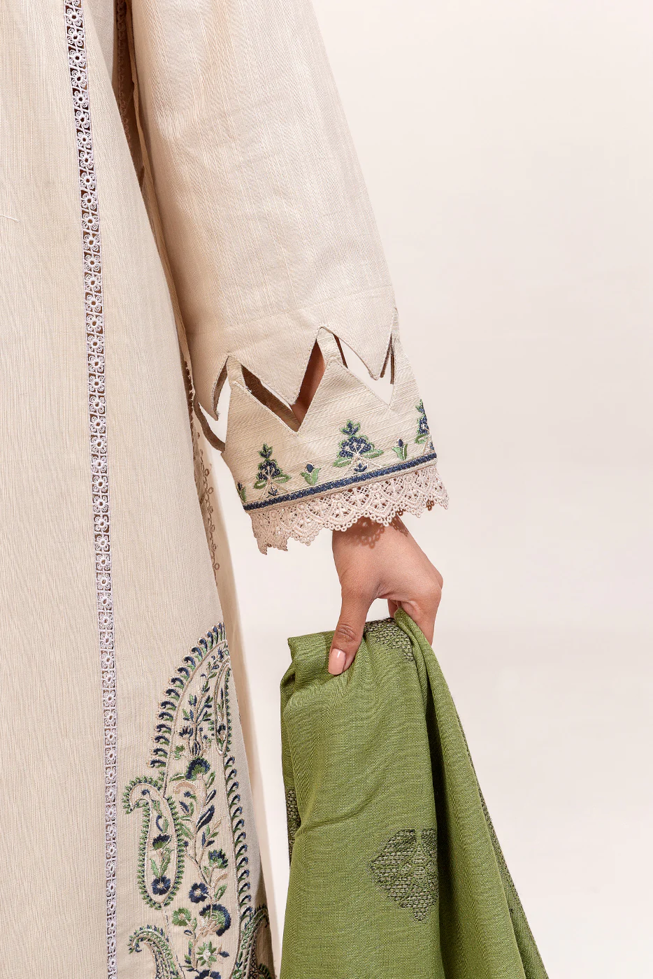 3 PIECE EMBROIDERED KHADDAR SUIT-MUTED TEAK (UNSTITCHED) - Image 6