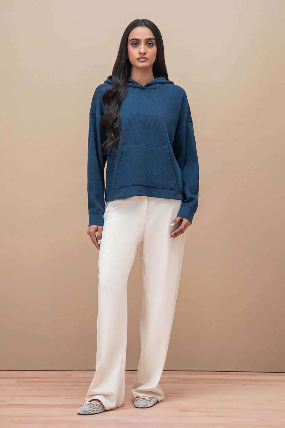 TEXTURED HOODIE - Image 2