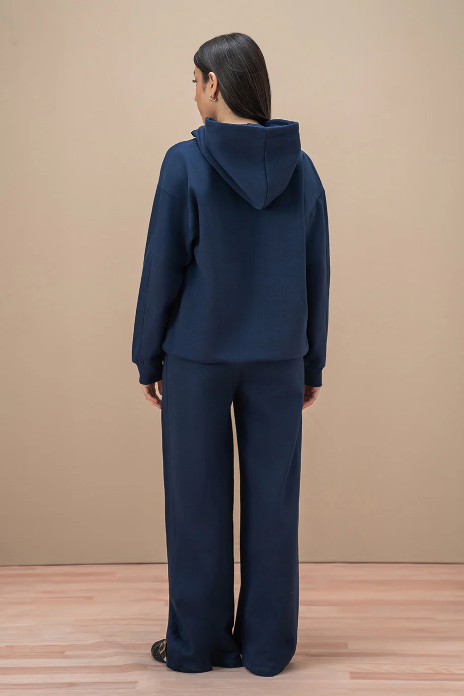 HOODIE - Image 4
