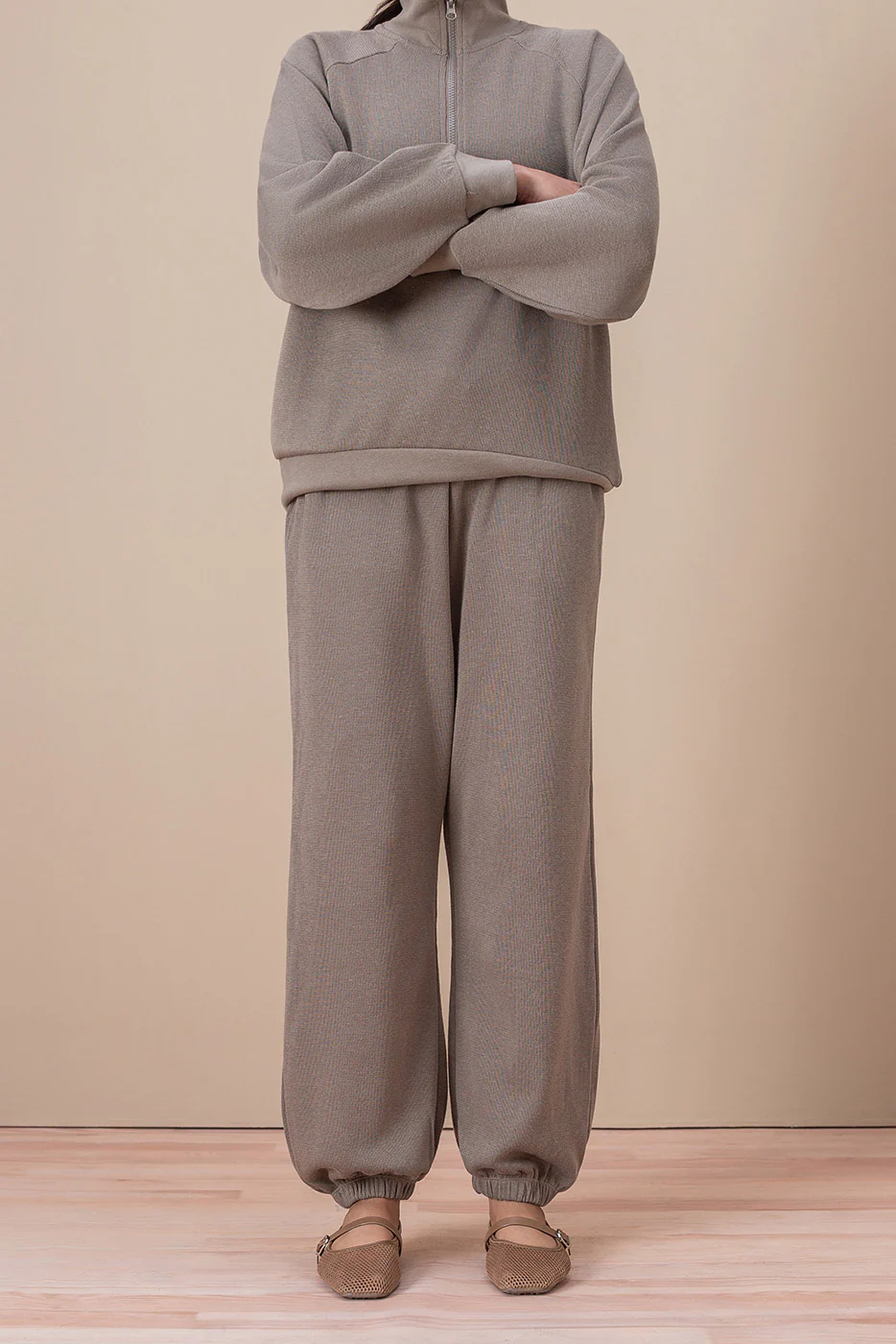 RELAXED FIT JOGGER PANTS - Image 2
