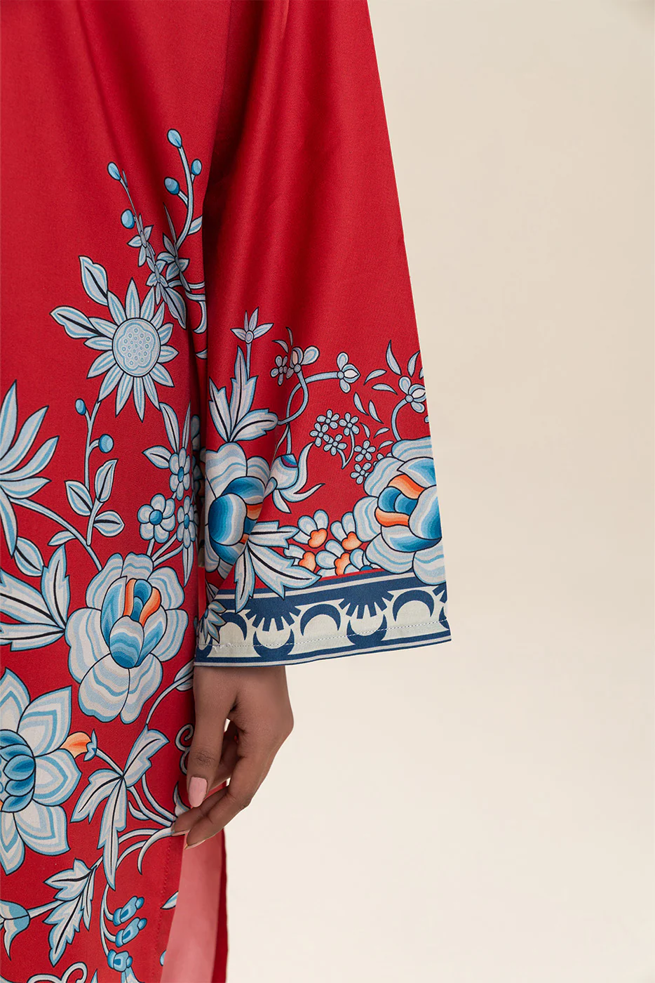 2 PIECE PRINTED COTTON VISCOSE SUIT (PRET) - Image 6