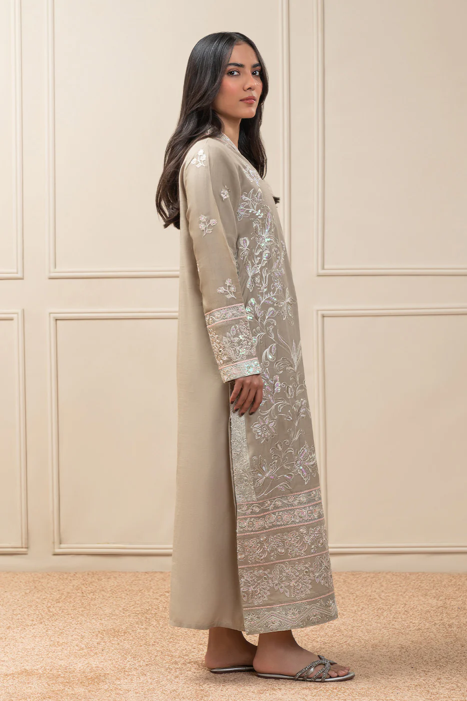2 PIECE EMBROIDERED RAW SILK SUIT (LUXURY-PRET) - Image 4