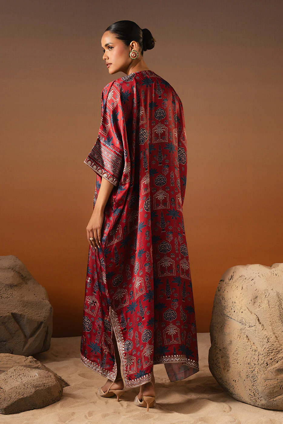 EMBROIDERED SHAMOZE SILK SHIRT (LUXURY-PRET) - Image 9