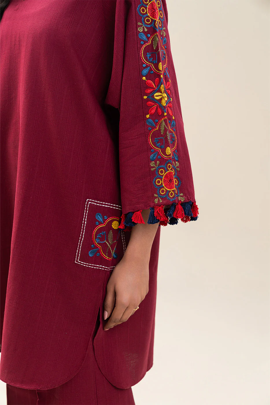 2 PIECE EMBROIDERED DOBBY SUIT (PRET) - Image 5