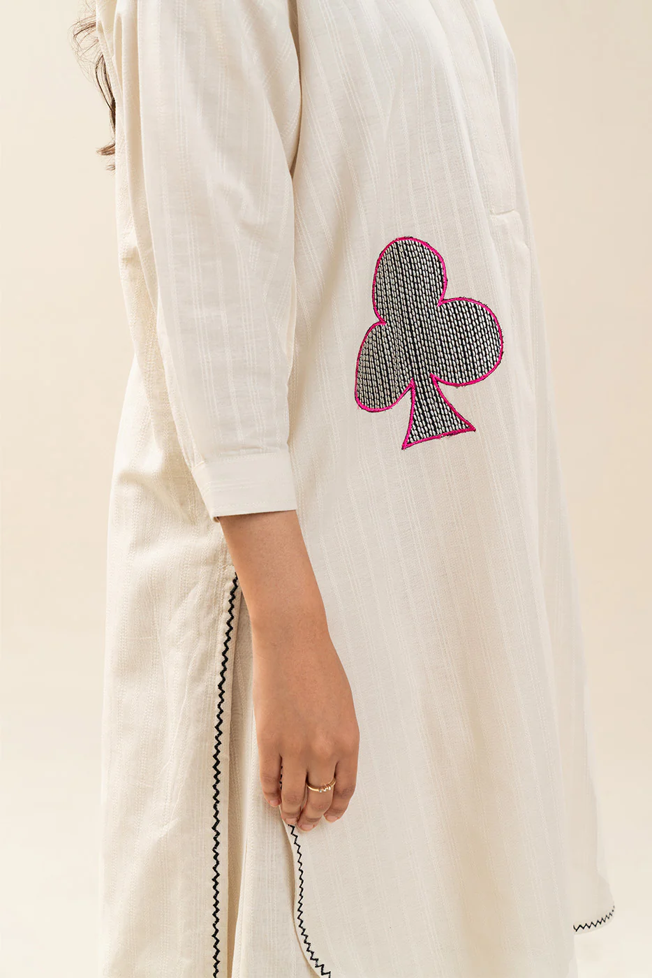 2 PIECE EMBROIDERED DOBBY SUIT (PRET) - Image 7