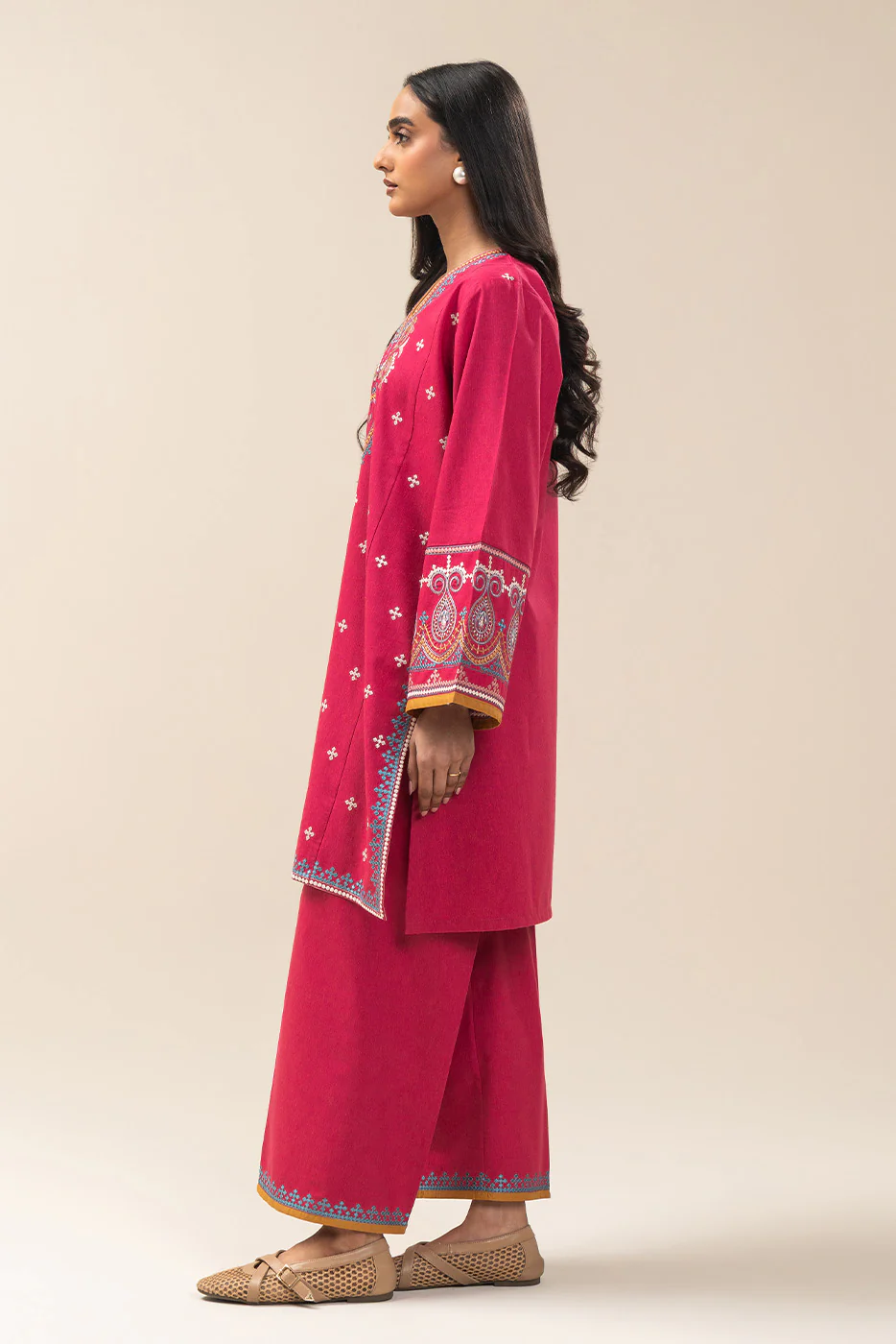 2 PIECE EMBROIDERED KARANDI SUIT (PRET) - Image 4
