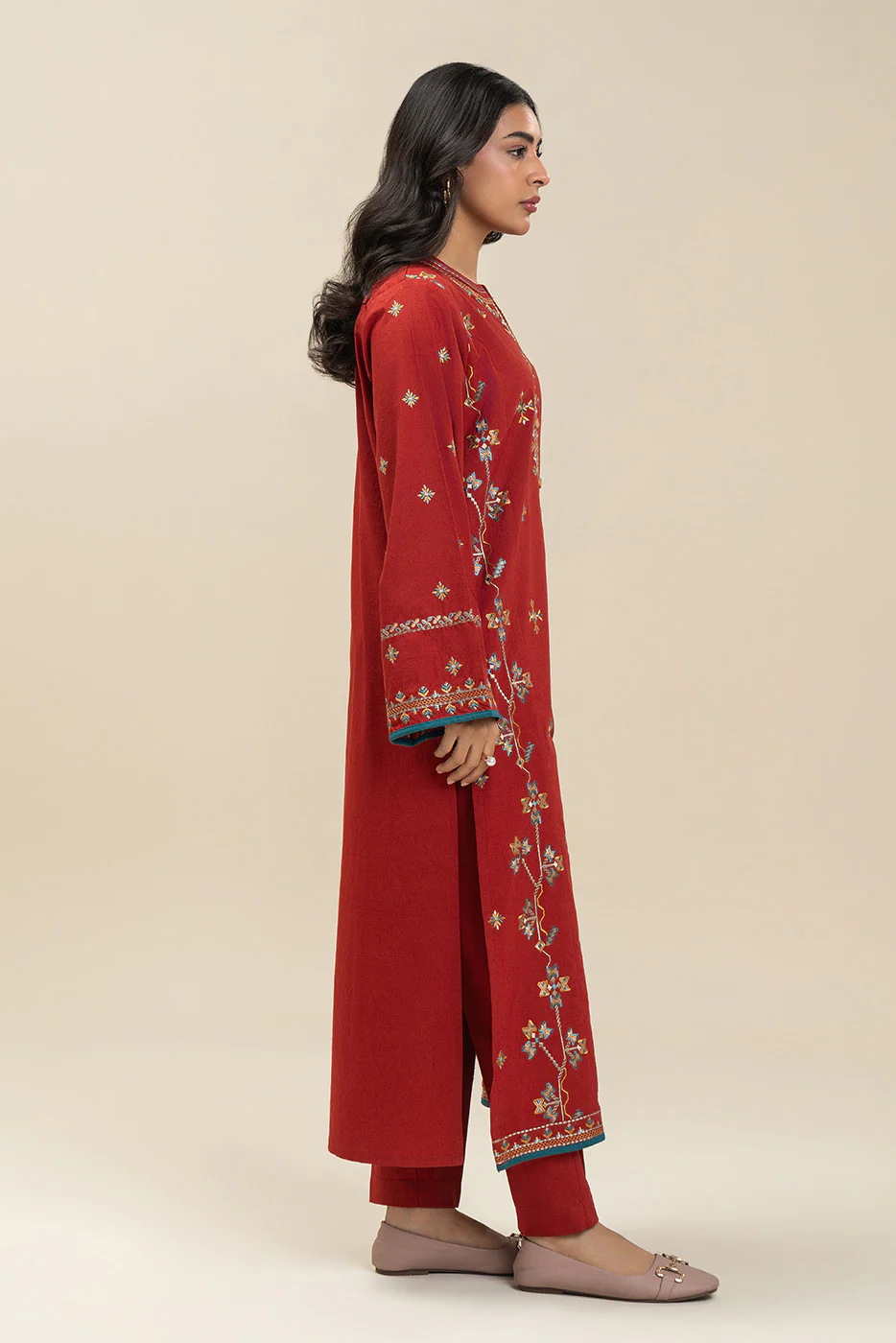 2 PIECE EMBROIDERED KHADDAR SUIT (PRET) - Image 3