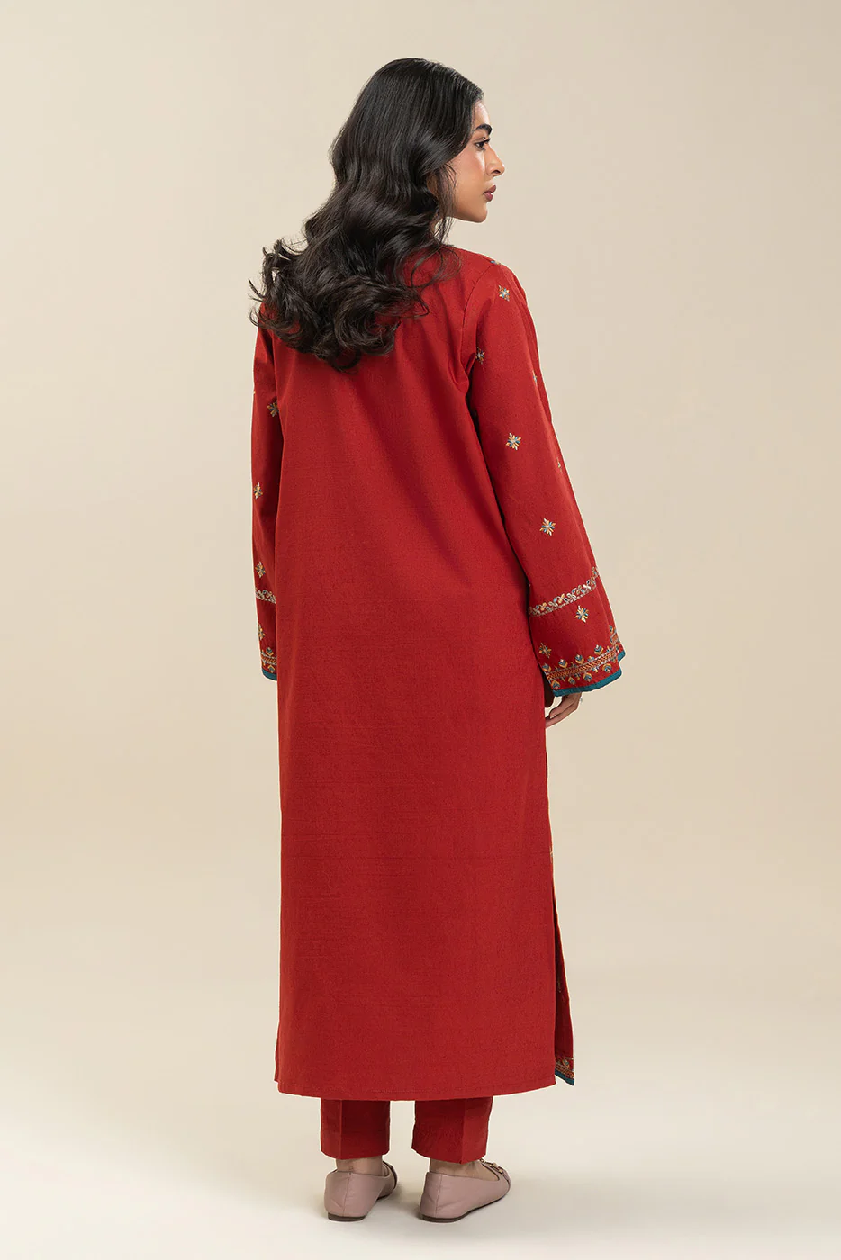 2 PIECE EMBROIDERED KHADDAR SUIT (PRET) - Image 4