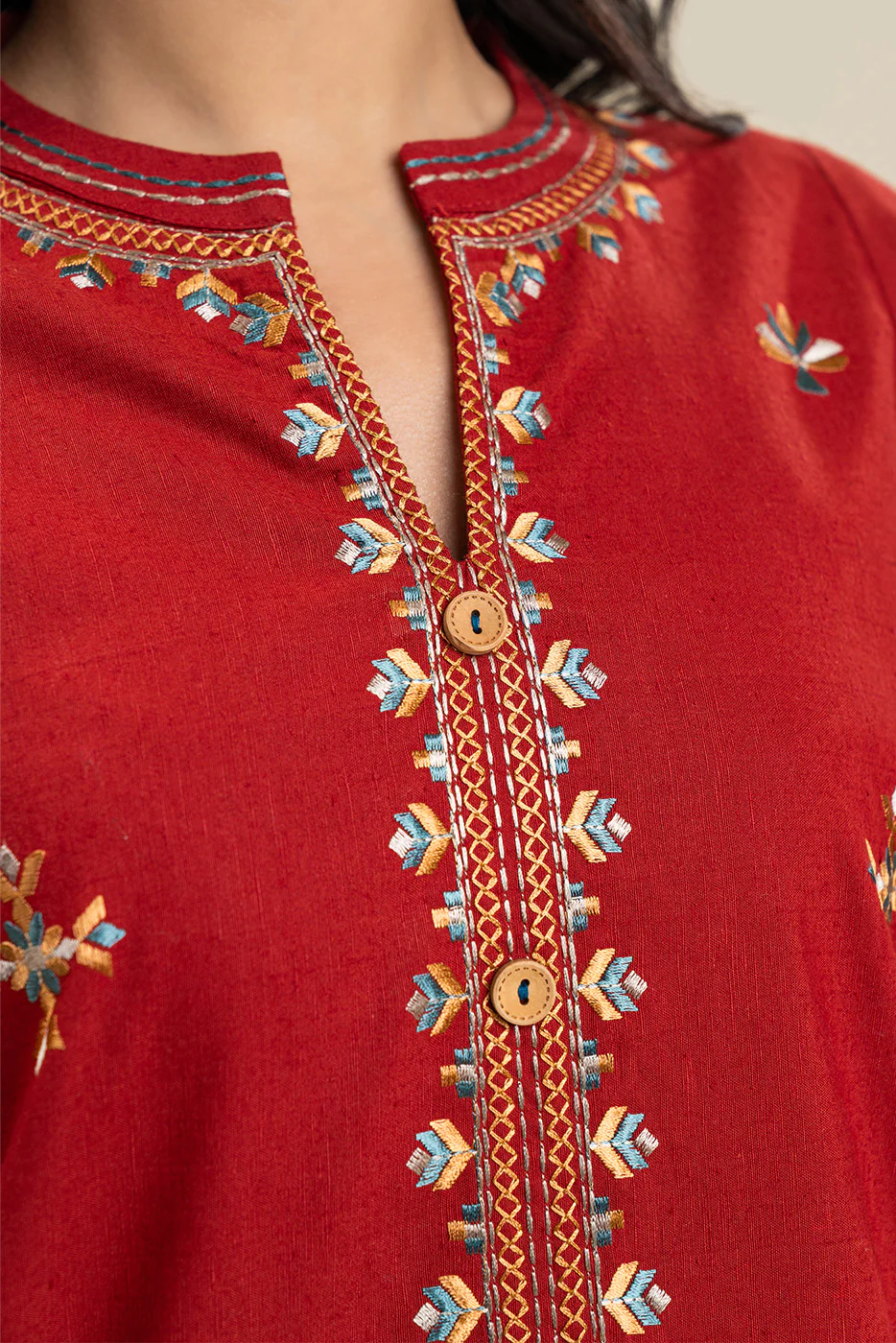 2 PIECE EMBROIDERED KHADDAR SUIT (PRET) - Image 5