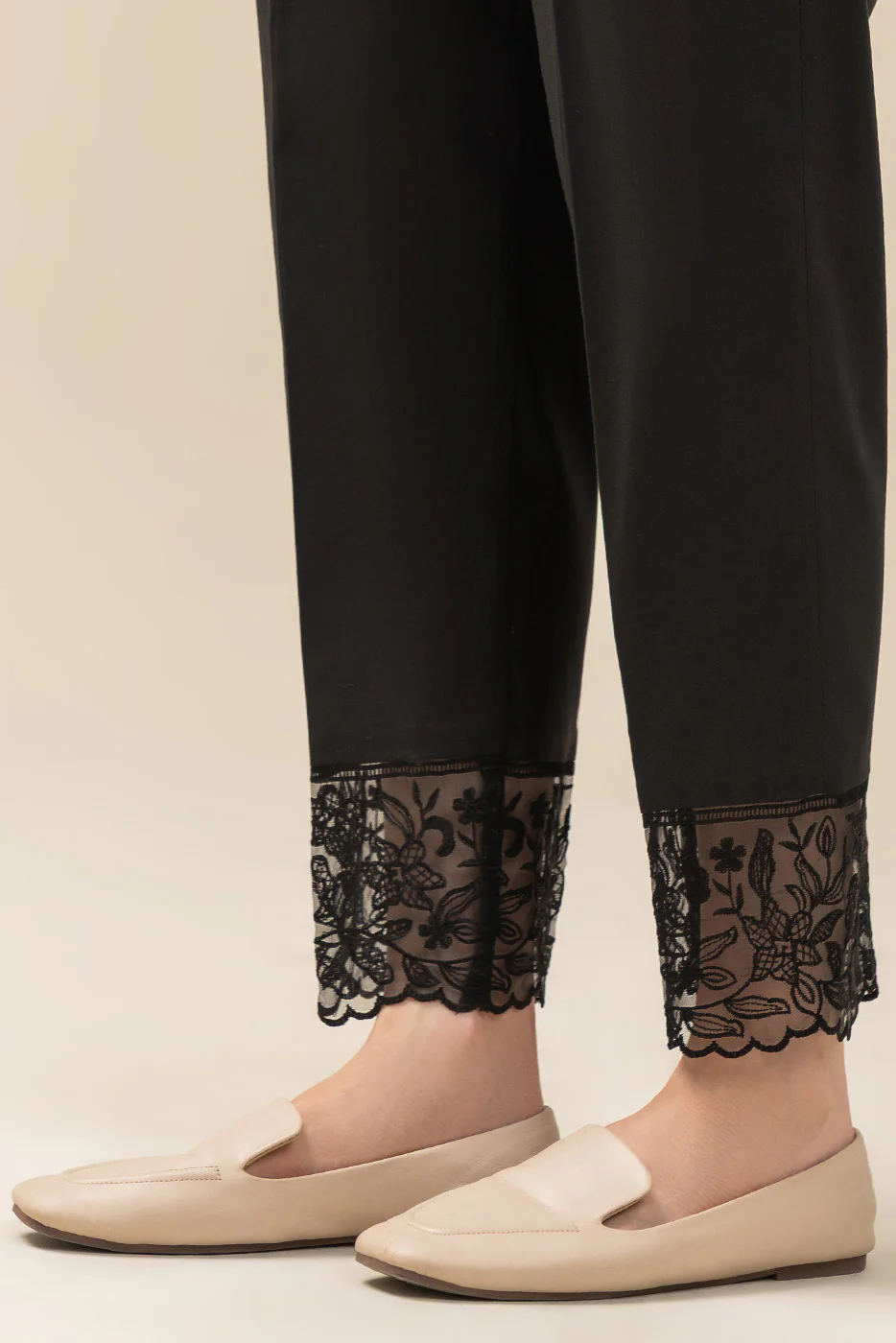 EMBROIDERED STRAIGHT PANTS - Image 2