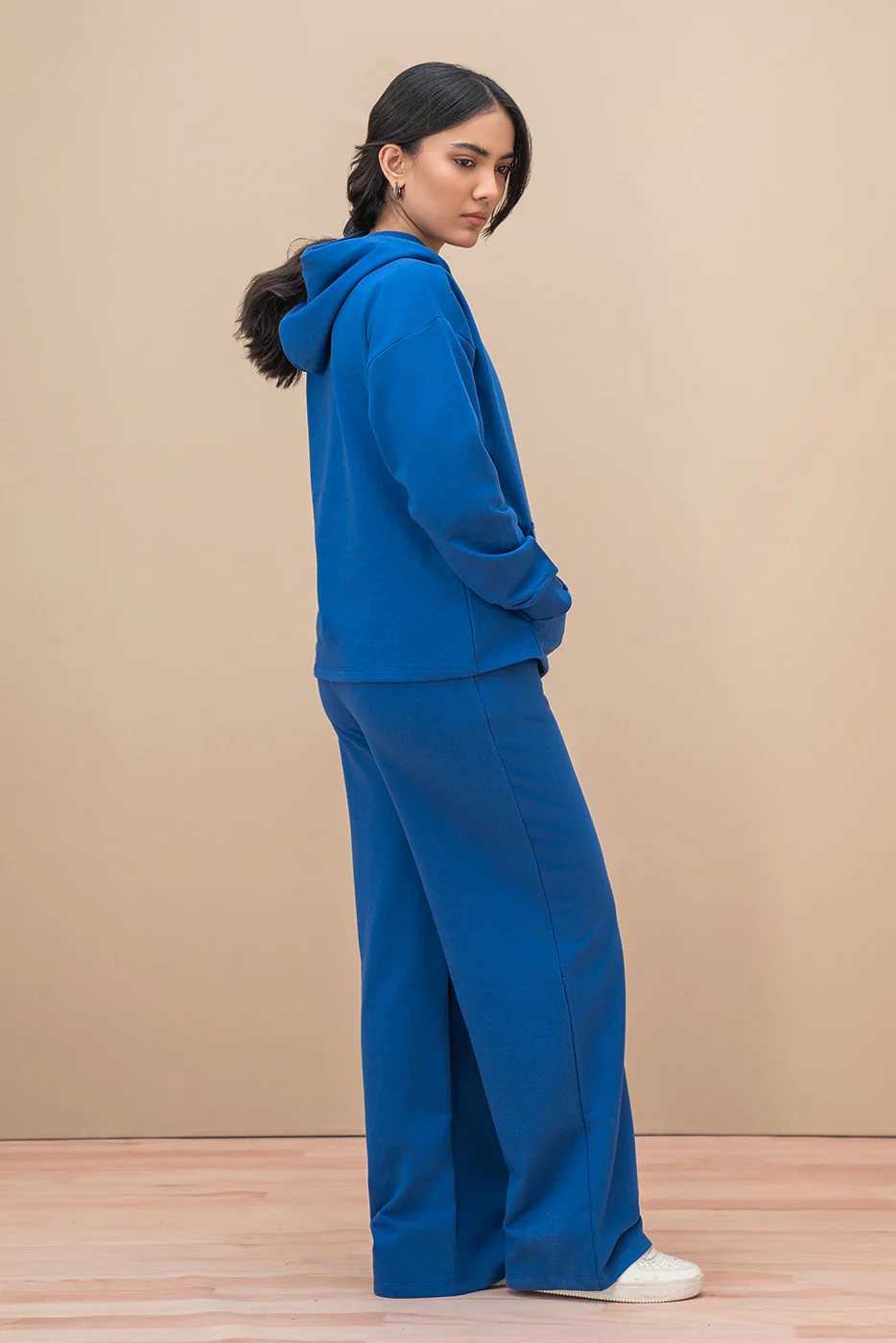 RELAXED FIT HOODIE - Image 4