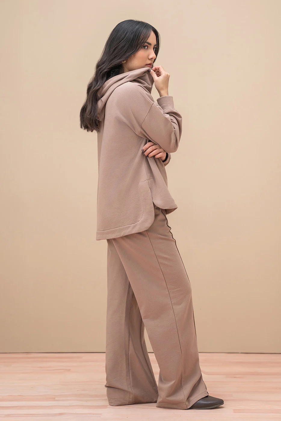 RELAXED FIT HOODIE - Image 4