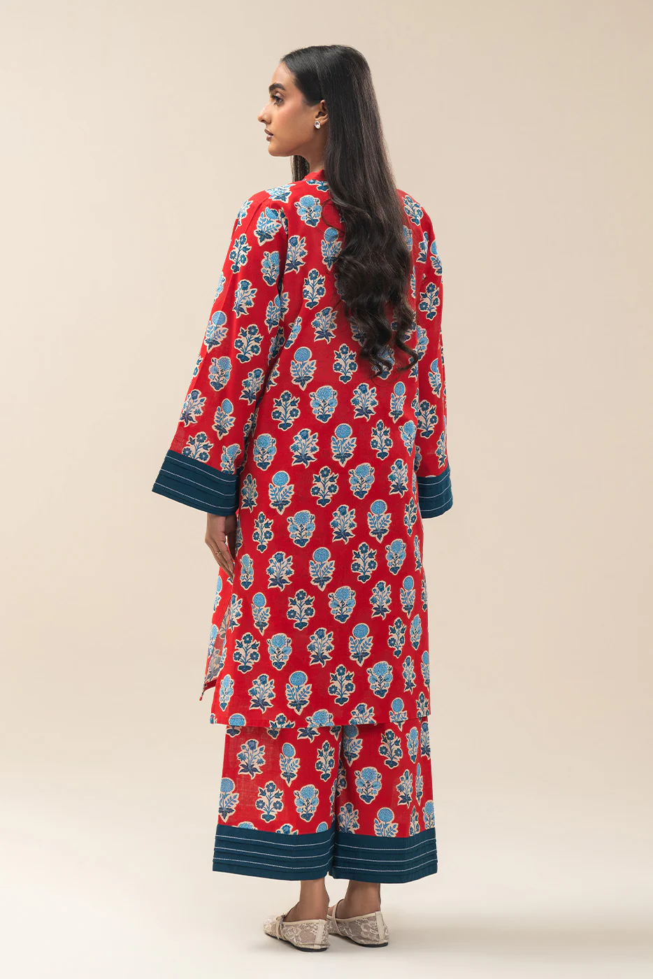 2 PIECE PRINTED DP KHADDAR SUIT (PRET) - Image 3