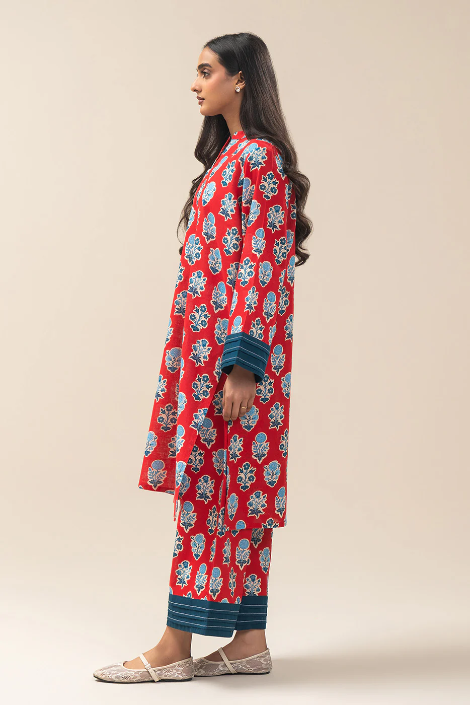 2 PIECE PRINTED DP KHADDAR SUIT (PRET) - Image 4