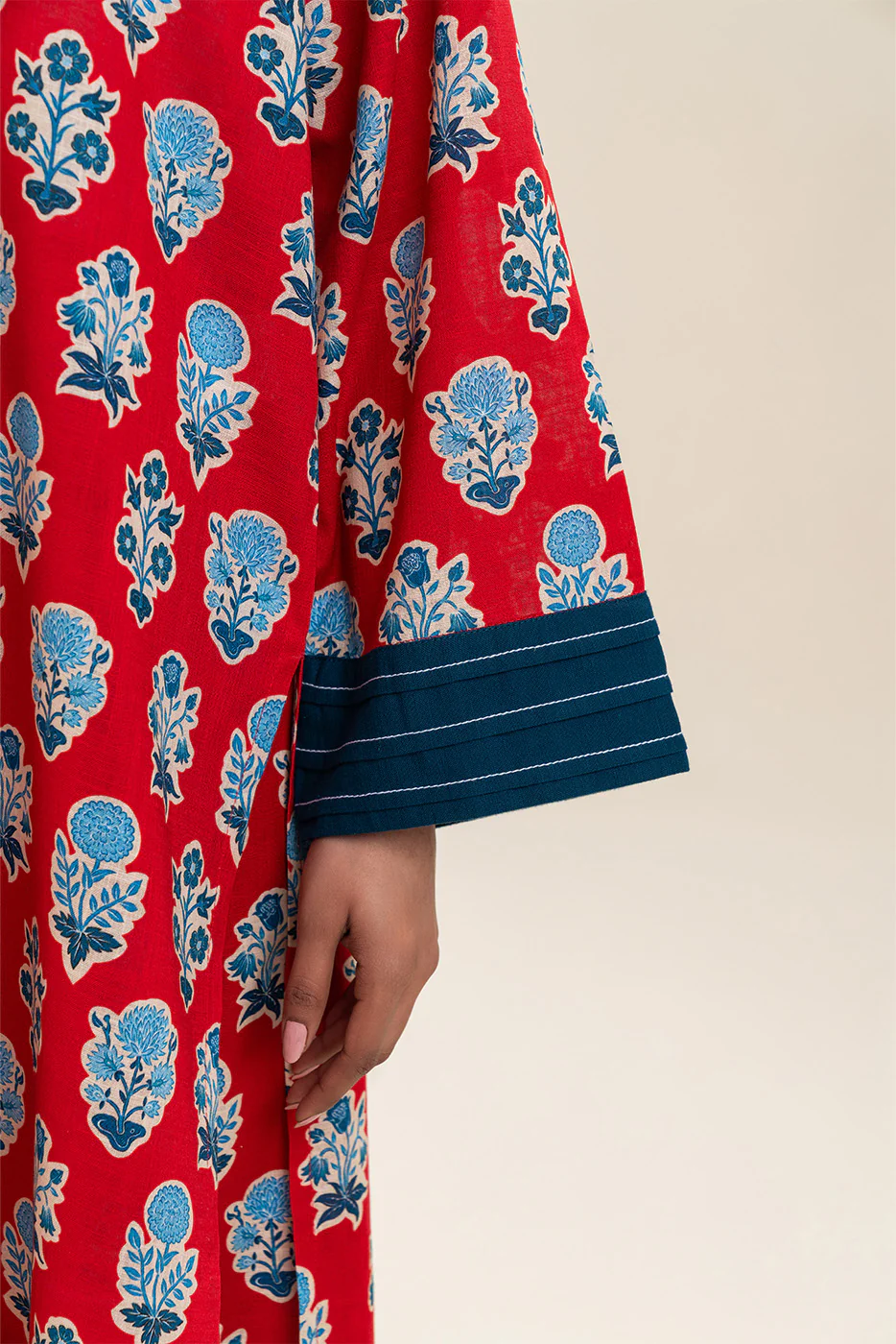 2 PIECE PRINTED DP KHADDAR SUIT (PRET) - Image 6