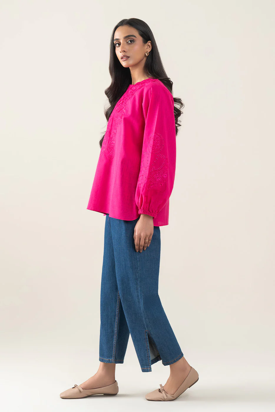 EMBROIDERED TWO WAY SLUB TOP (PRET) - Image 4