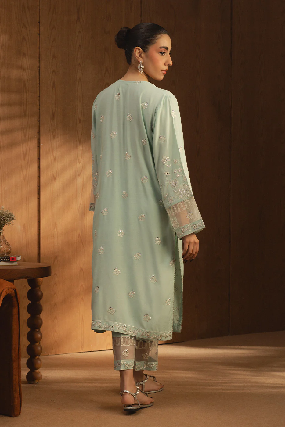 2 PIECE EMBROIDERED RAW SILK SUIT (LUXURY PRET) - Image 5