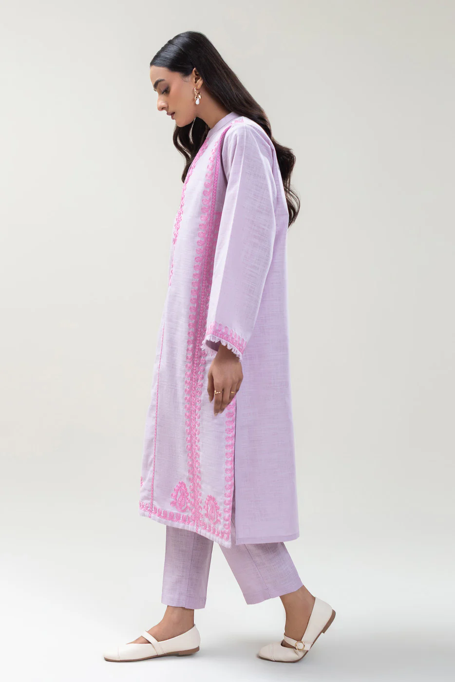 2 PIECE EMBROIDERED TWO WAY SLUB SUIT (PRET) - Image 3