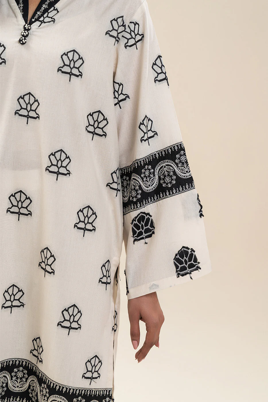 EMBROIDERED JACQUARD SHIRT (PRET) - Image 6