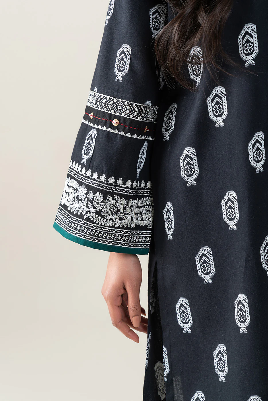 EMBROIDERED JACQUARD SHIRT (PRET) - Image 6