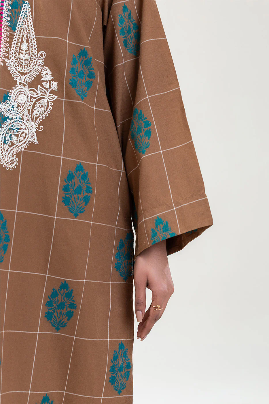 EMBROIDERED JACQUARD SHIRT (PRET) - Image 6