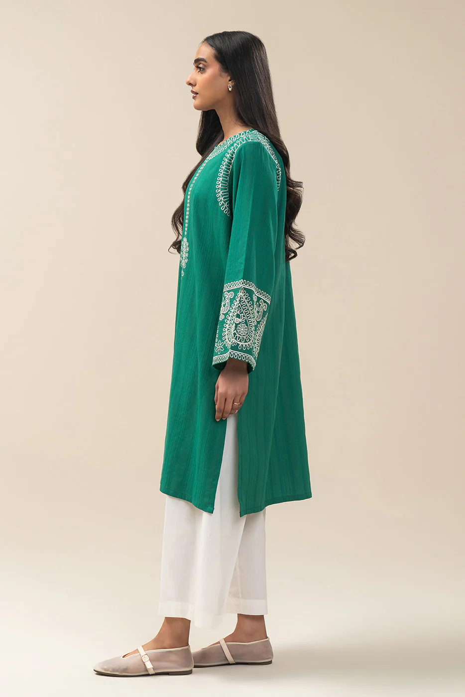 EMBROIDERED DORIA SHIRT (PRET) - Image 4