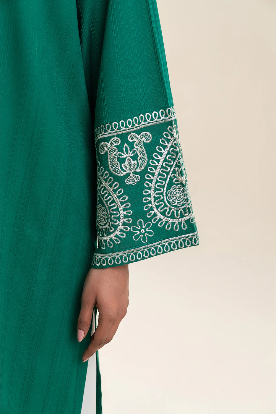 EMBROIDERED DORIA SHIRT (PRET) - Image 6