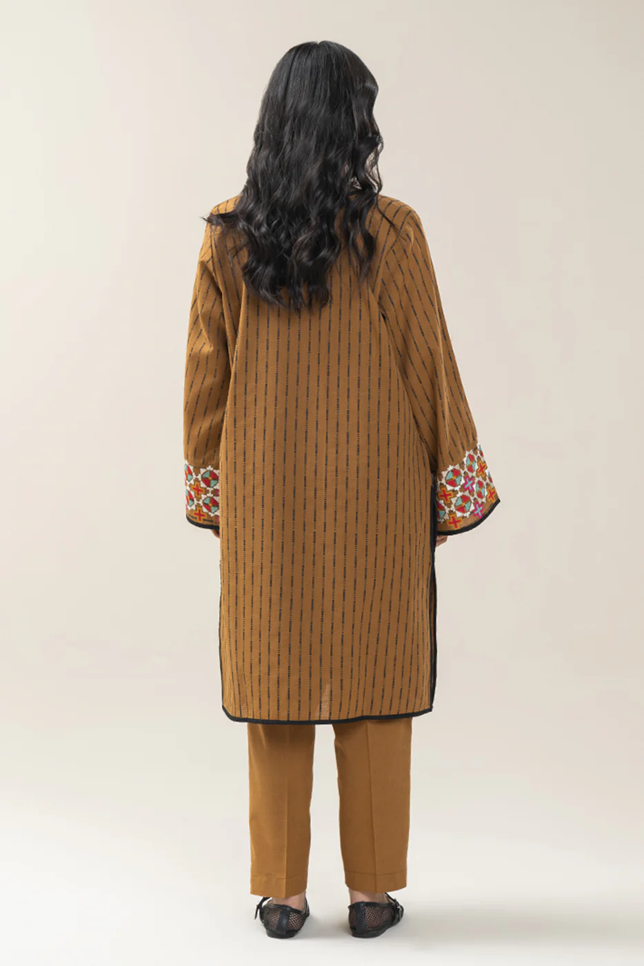 2 PIECE EMBROIDERED KHADDAR JACQUARD SUIT (PRET) - Image 3