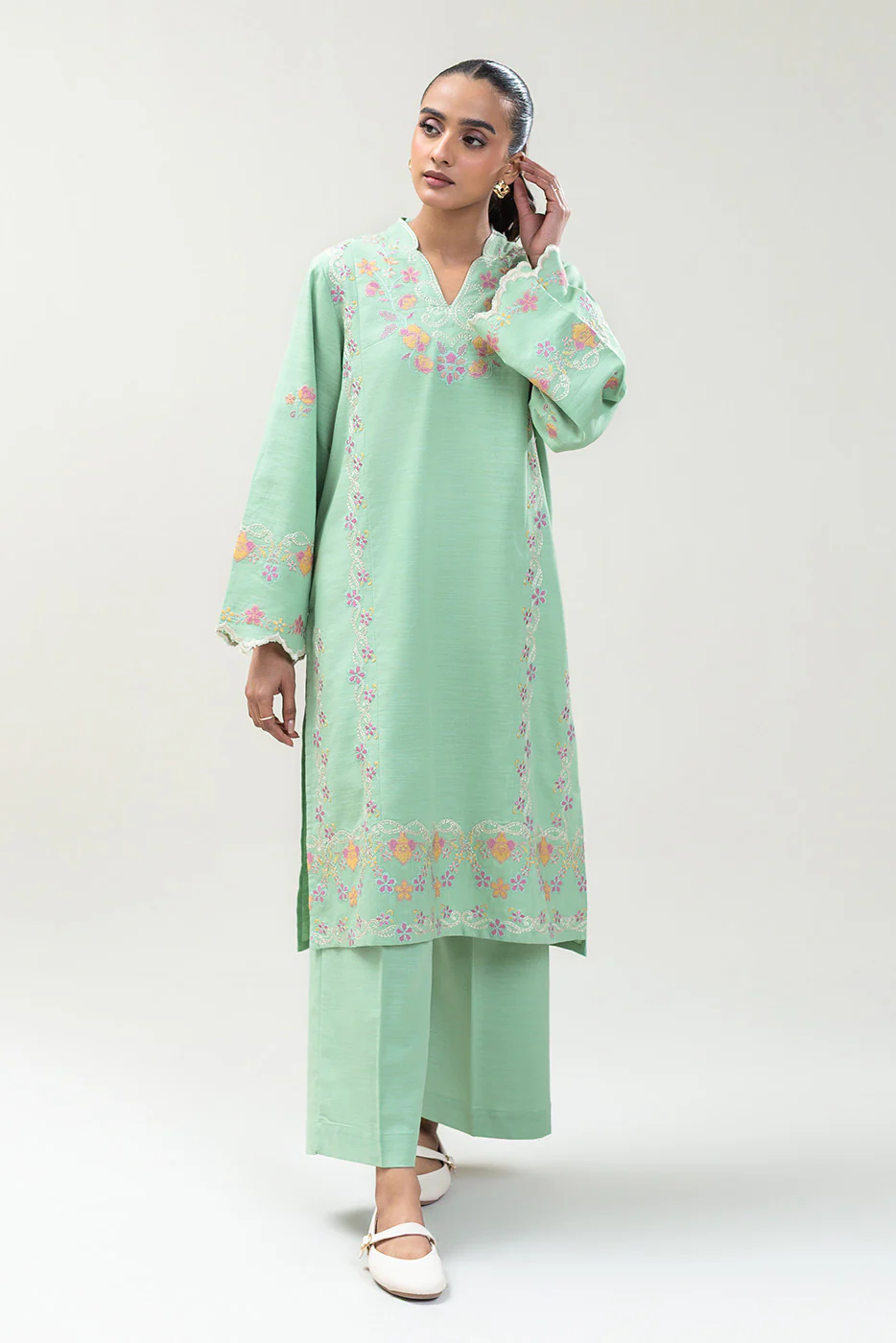 2 PIECE EMBROIDERED SLUB KHADDAR SUIT (PRET) - Image 2