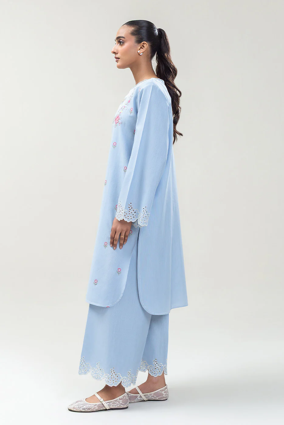 2 PIECE EMBROIDERED SLUB KHADDAR SUIT (PRET) - Image 5
