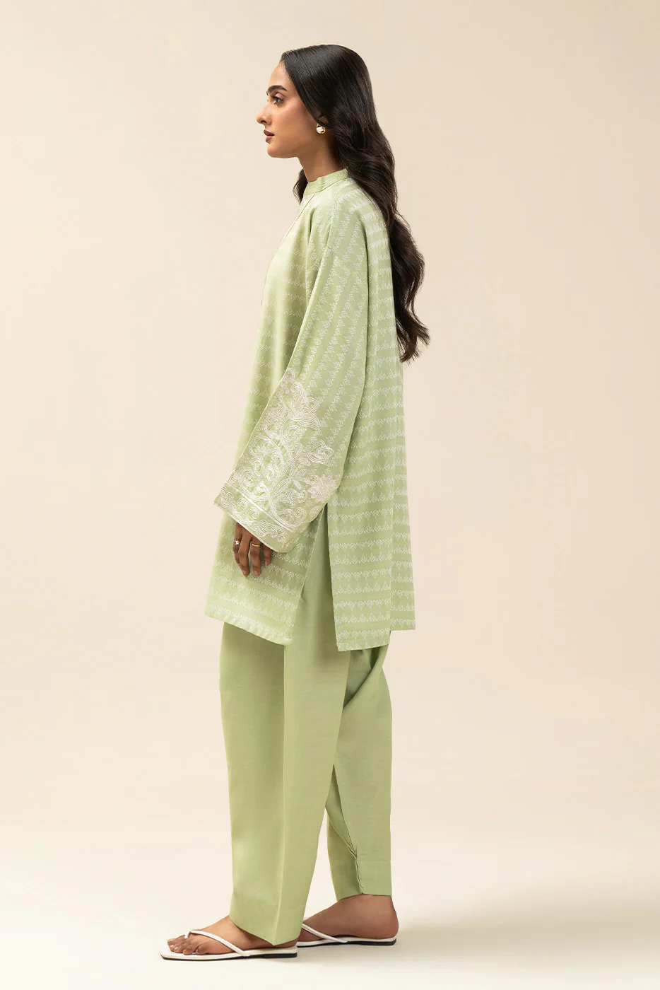 2 PIECE EMBROIDERED KHADDAR SUIT (PRET) - Image 3