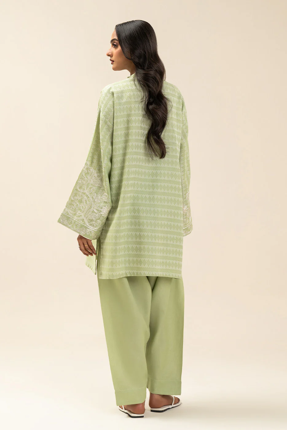 2 PIECE EMBROIDERED KHADDAR SUIT (PRET) - Image 4