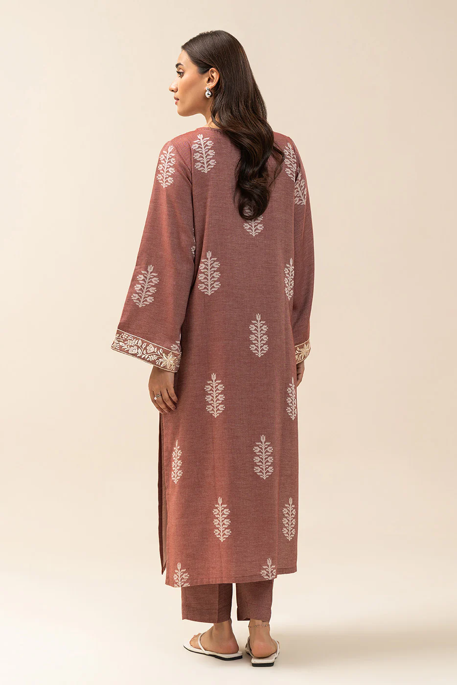 2 PIECE EMBROIDERED KHADDAR SUIT (PRET) - Image 3