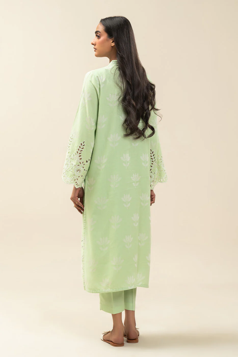 EMBROIDERED SELF JACQUARD SHIRT (PRET) - Image 4