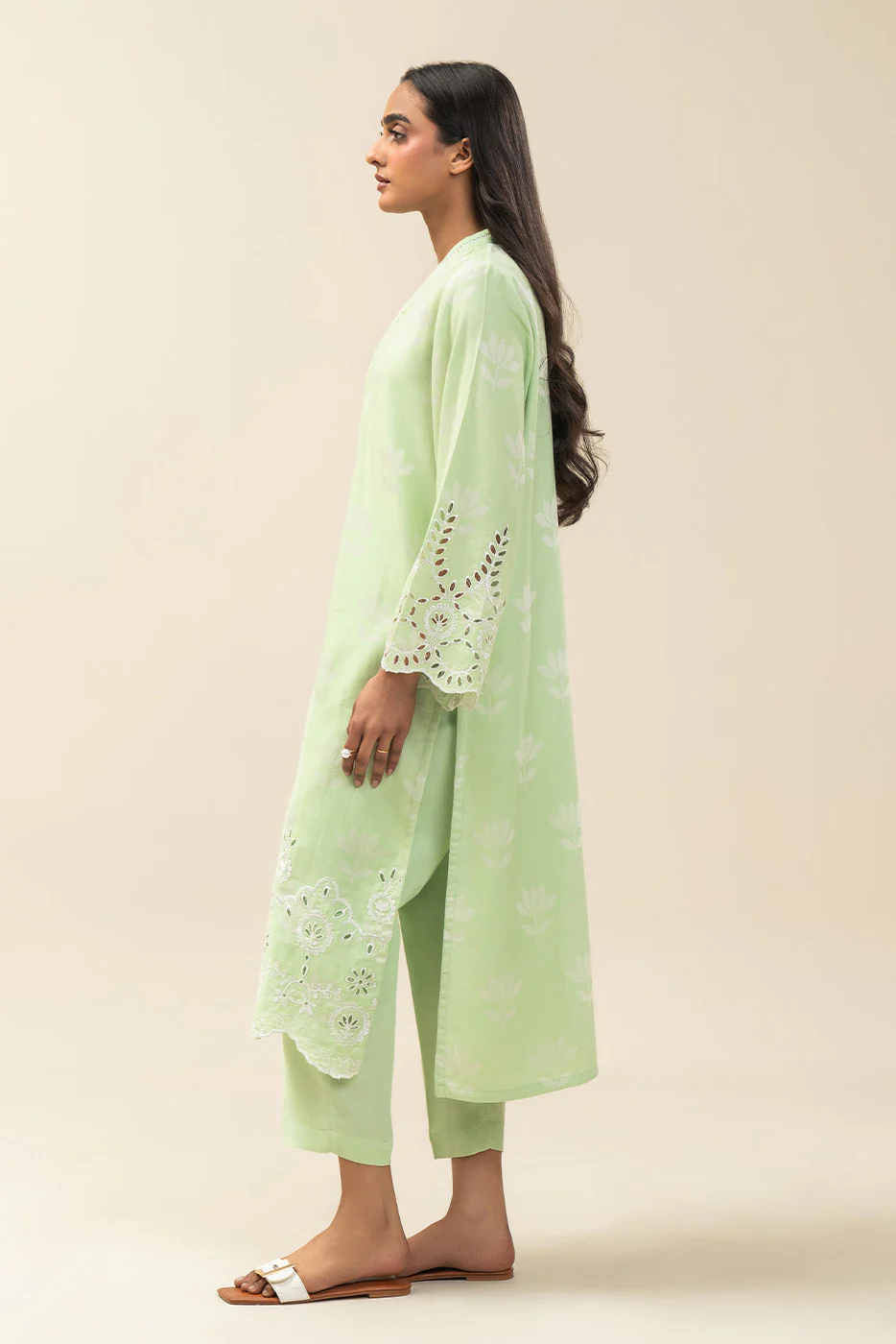 EMBROIDERED SELF JACQUARD SHIRT (PRET) - Image 5