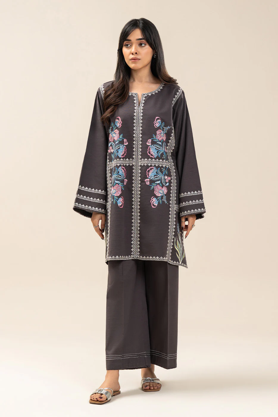 2 PIECE EMBROIDERED KHADDAR SUIT (PRET) - Image 2
