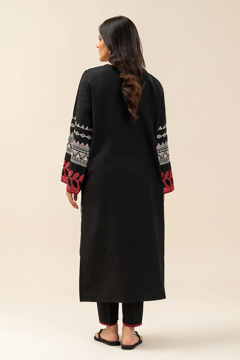 2 PIECE EMBROIDERED KARANDI SUIT (PRET) - Image 3
